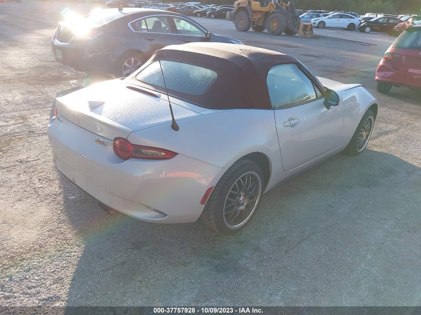 VIN JM1NDAD70J0202670 2018 MAZDA MX-5 MIATA GRAND TOURING