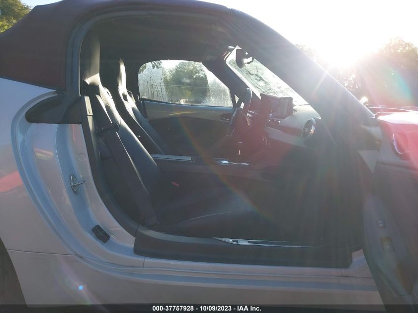 VIN JM1NDAD70J0202670 2018 MAZDA MX-5 MIATA GRAND TOURING