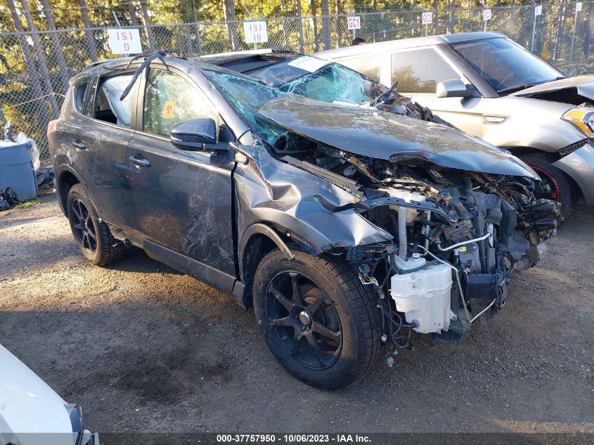 TOYOTA RAV4 XLE 2017