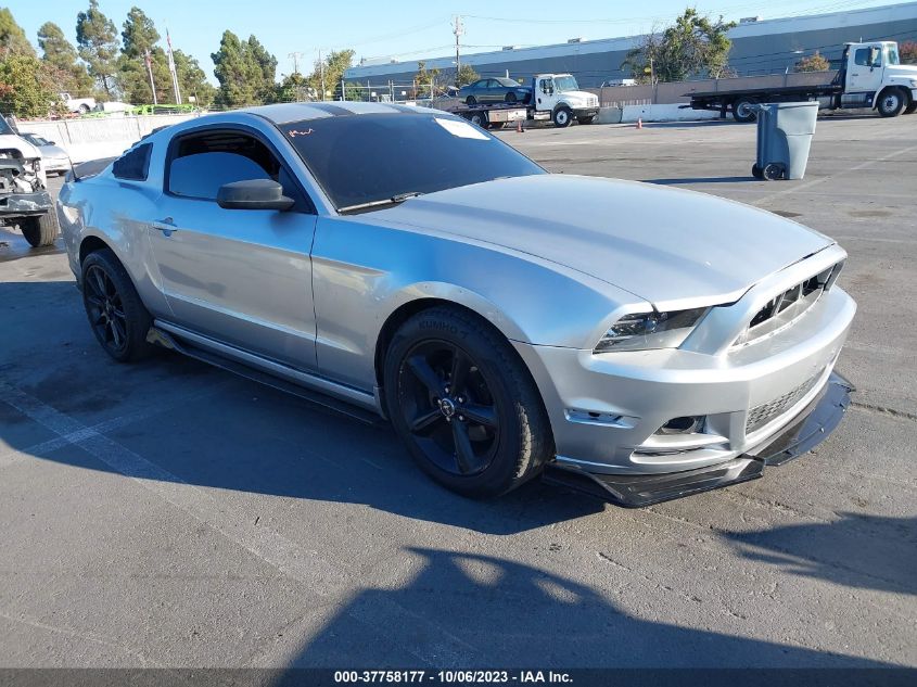 2014 FORD MUSTANG V6 - 1ZVBP8AM0E5200985