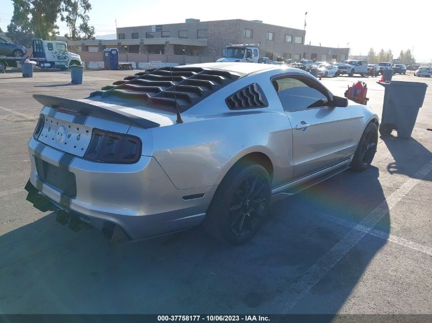 2014 FORD MUSTANG V6 - 1ZVBP8AM0E5200985