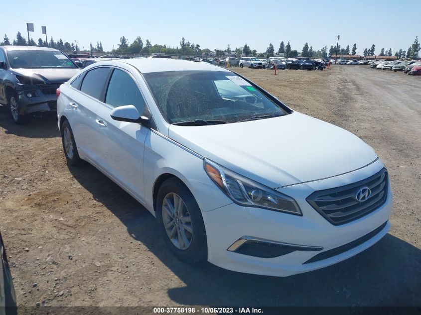 2015 HYUNDAI SONATA SE - 5NPE24AF2FH197663