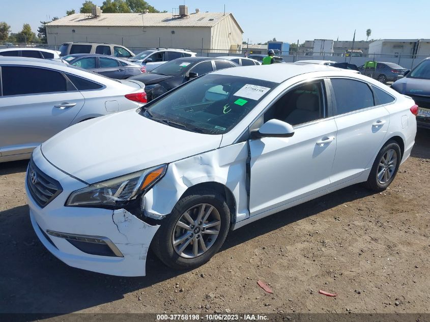 2015 HYUNDAI SONATA SE - 5NPE24AF2FH197663