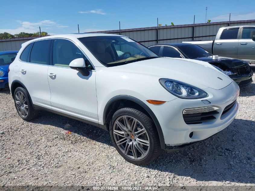 2013 PORSCHE CAYENNE S - WP1AB2A29DLA85708