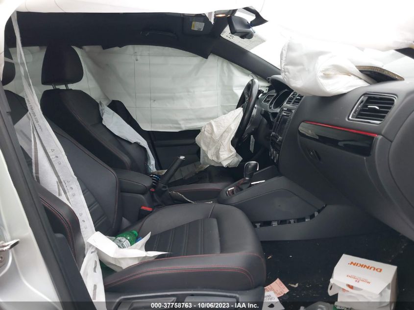 2016 VOLKSWAGEN JETTA SEDAN 2.0T GLI SEL - 3VW4T7AJ3GM294569