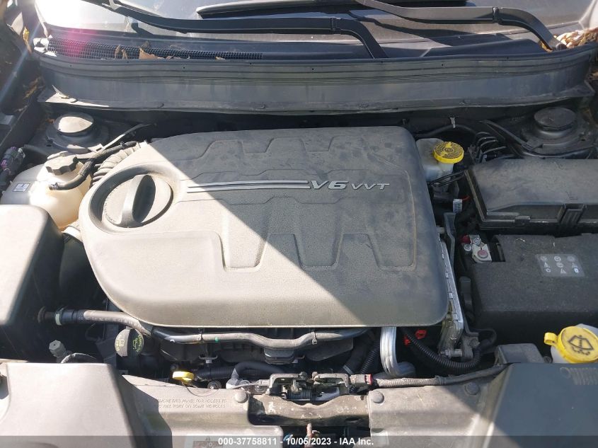 2018 JEEP CHEROKEE LATITUDE PLUS - 1C4PJMLX4JD617410