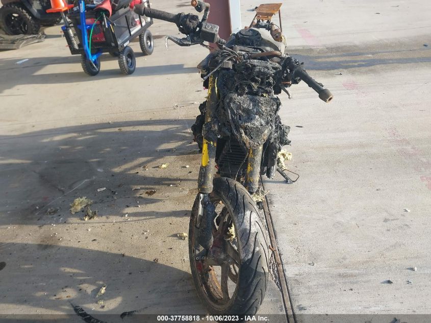 2022 BMW G310 R WB30G4307NRA22215
