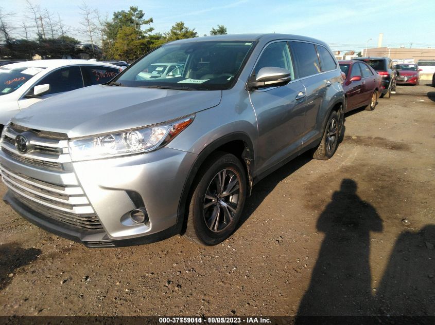 2019 TOYOTA HIGHLANDER LE 5TDBZRFH7KS938318