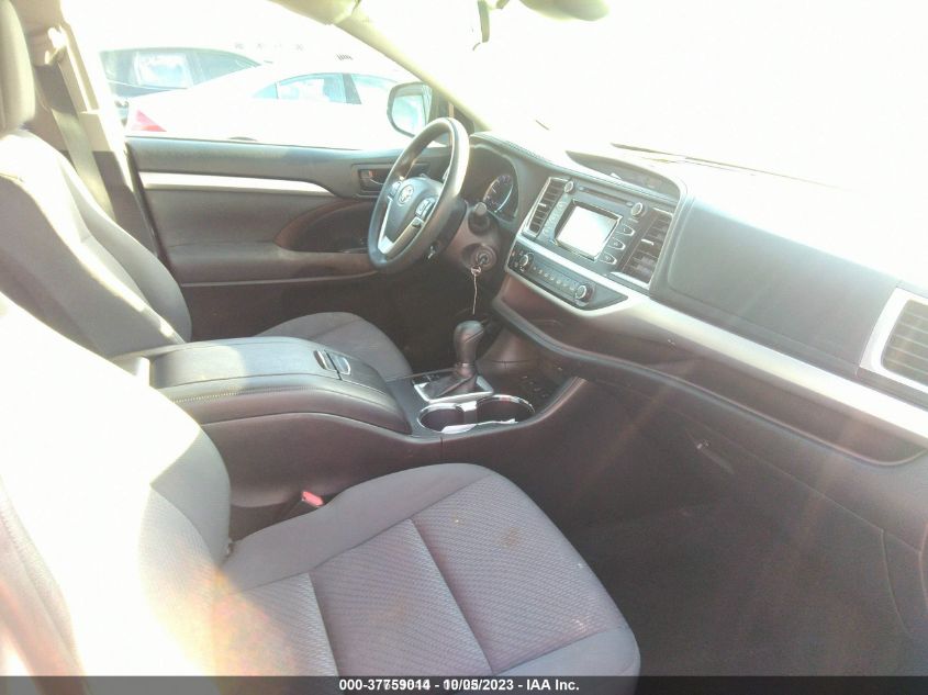 2019 TOYOTA HIGHLANDER LE 5TDBZRFH7KS938318