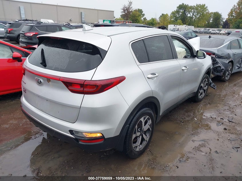 VIN KNDPMCAC9L7828525 2020 KIA SPORTAGE LX