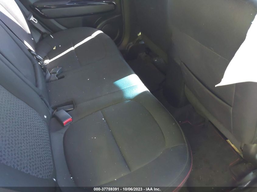 2015 KIA SOUL + - KNDJP3A50F7152100
