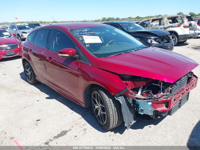 2015 FORD FOCUS SE - 1FADP3K25FL361430