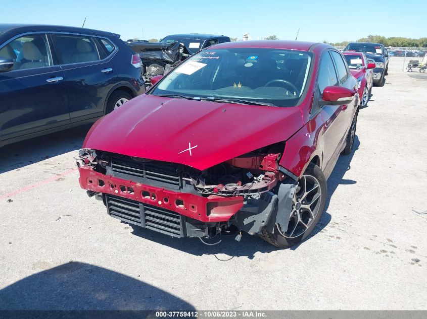 2015 FORD FOCUS SE - 1FADP3K25FL361430