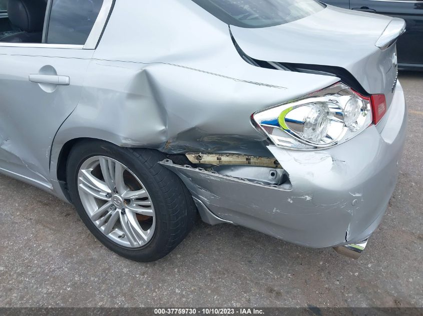 2013 INFINITI G37 JOURNEY JN1CV6AP2DM304140