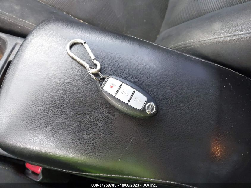 2014 NISSAN ROGUE SV - 5N1AT2MT8EC818492