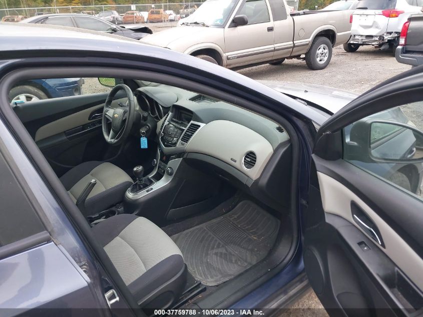2013 CHEVROLET CRUZE LS - 1G1PB5SG8D7193861