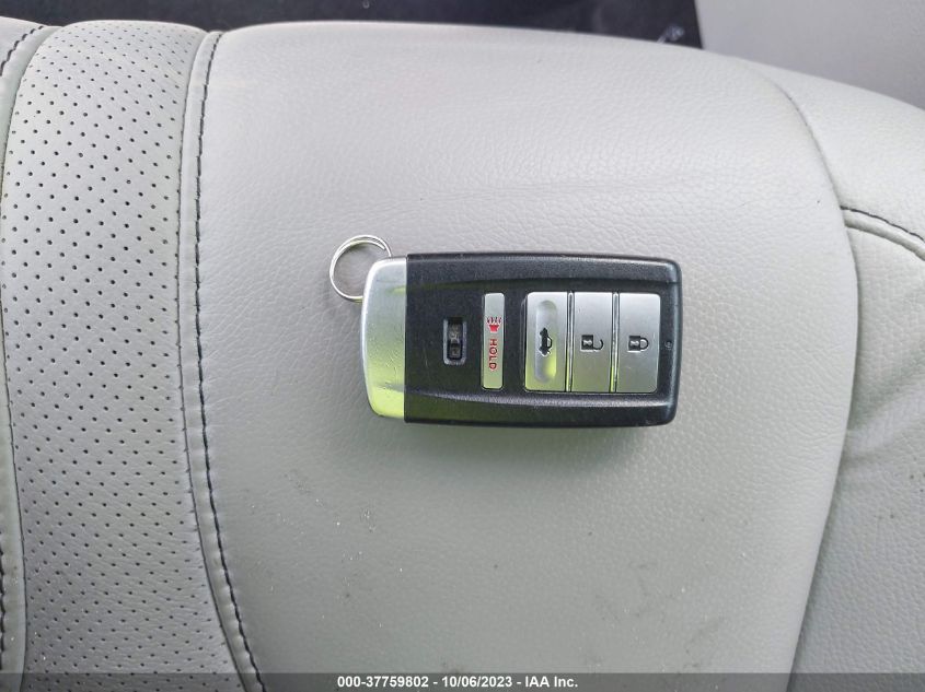 2020 ACURA ILX PREMIUM/TECHNOLOGY - 19UDE2F70LA009171
