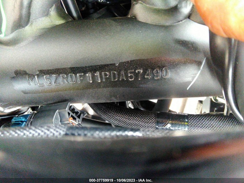 VIN ML5ZRDF11PDA57490 2023 KAWASAKI ZR900 F