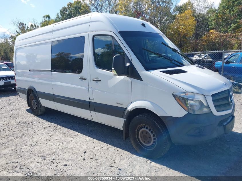 2014 MERCEDES-BENZ SPRINTER CREW VANS - WD4PE8DC8E5858674