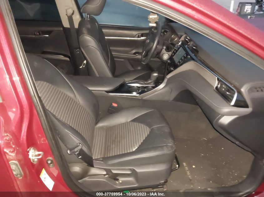 2018 TOYOTA CAMRY L/LE/XLE/SE/XSE - 4T1B11HK1JU611985