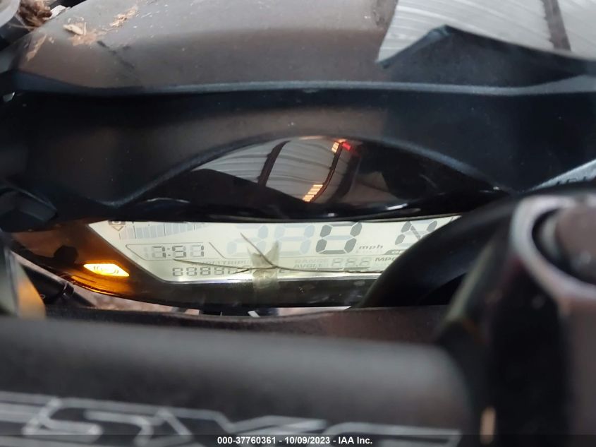 2022 SUZUKI GSX-S750 M/Z - JS1C533B8N7100224