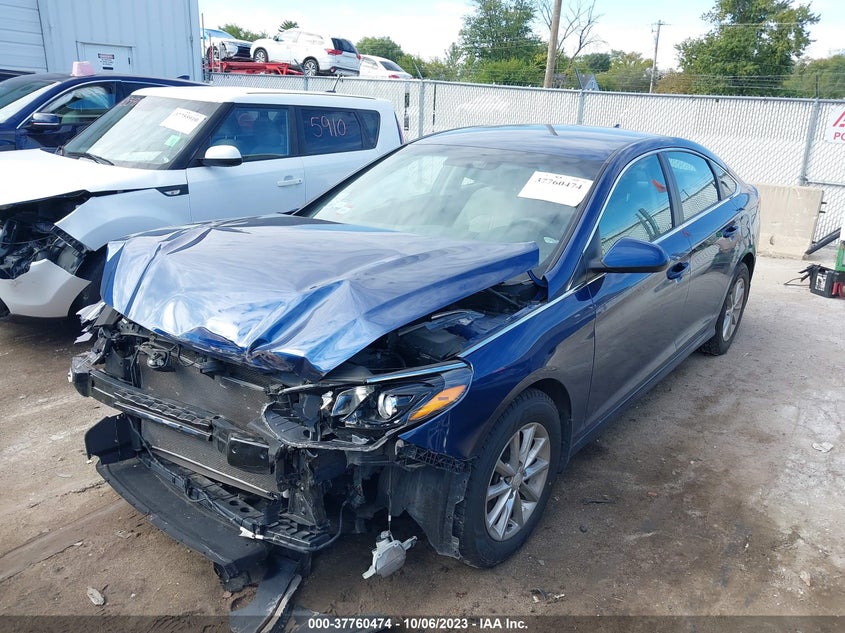 VIN 5NPE24AF2KH797917 2019 HYUNDAI SONATA SE