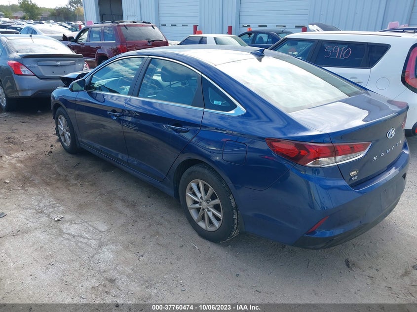 VIN 5NPE24AF2KH797917 2019 HYUNDAI SONATA SE