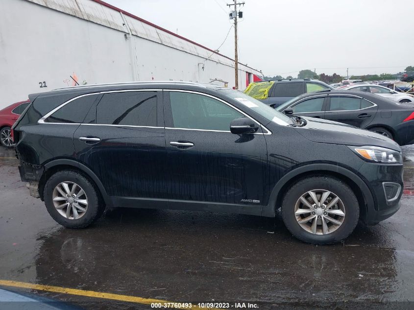 2016 KIA SORENTO LX - 5XYPGDA54GG111182