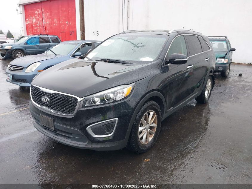 2016 KIA SORENTO LX - 5XYPGDA54GG111182