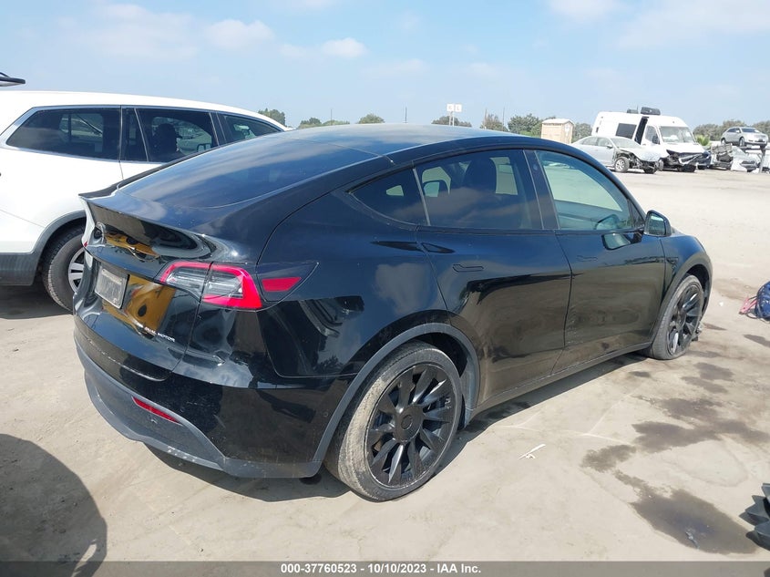 VIN 5YJYGDEE8MF084313 2021 TESLA MODEL Y