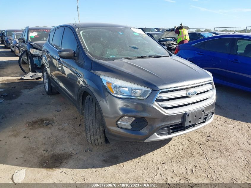 2017 FORD ESCAPE SE - 1FMCU0GD6HUD19171