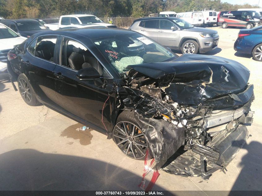 2021 TOYOTA CAMRY SE - 4T1G11AK8MU581310