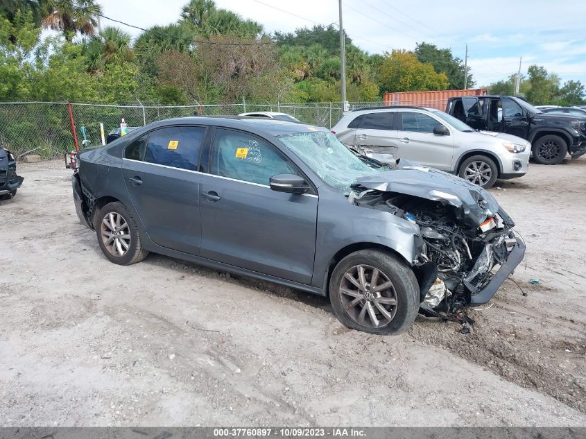 2014 VOLKSWAGEN JETTA SEDAN SE W/CONNECTIVITY/SUNROOF - 3VWD07AJ4EM276054