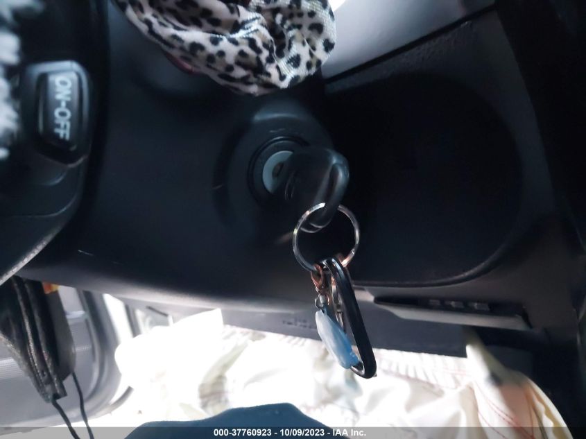 2017 TOYOTA COROLLA L - 5YFBURHEXHP661831