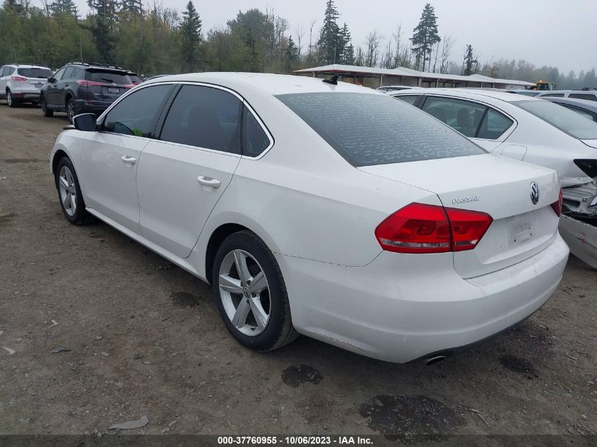 2014 VOLKSWAGEN PASSAT SE - 1VWBP7A35EC020124
