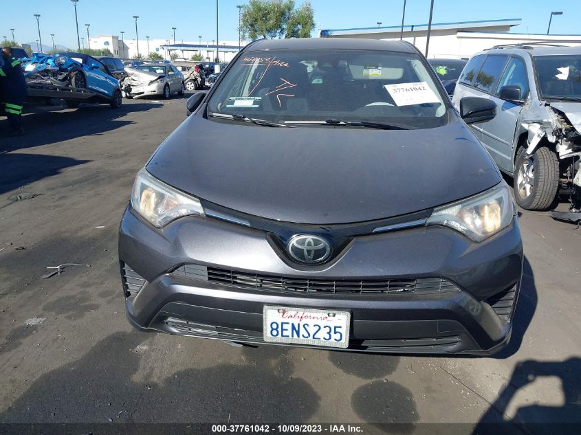 2018 TOYOTA RAV4 LE - JTMZFREV4JJ745831