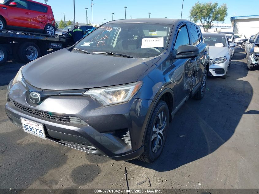 2018 TOYOTA RAV4 LE - JTMZFREV4JJ745831