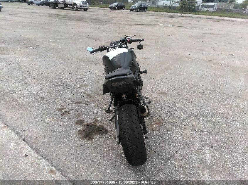 2015 SUZUKI GSX-S750 - JS1GR7NA2F2102227