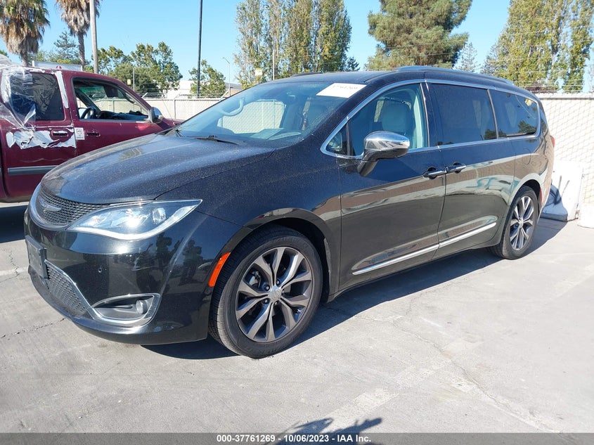 VIN 2C4RC1GG9HR695278 2017 CHRYSLER PACIFICA LIMITED