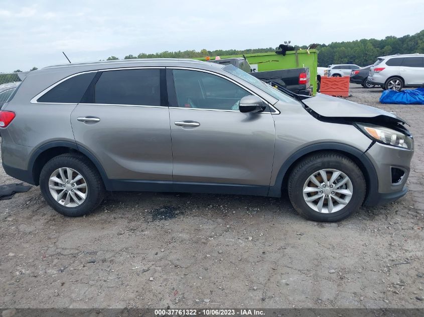 2016 KIA SORENTO LX - 5XYPG4A31GG112045