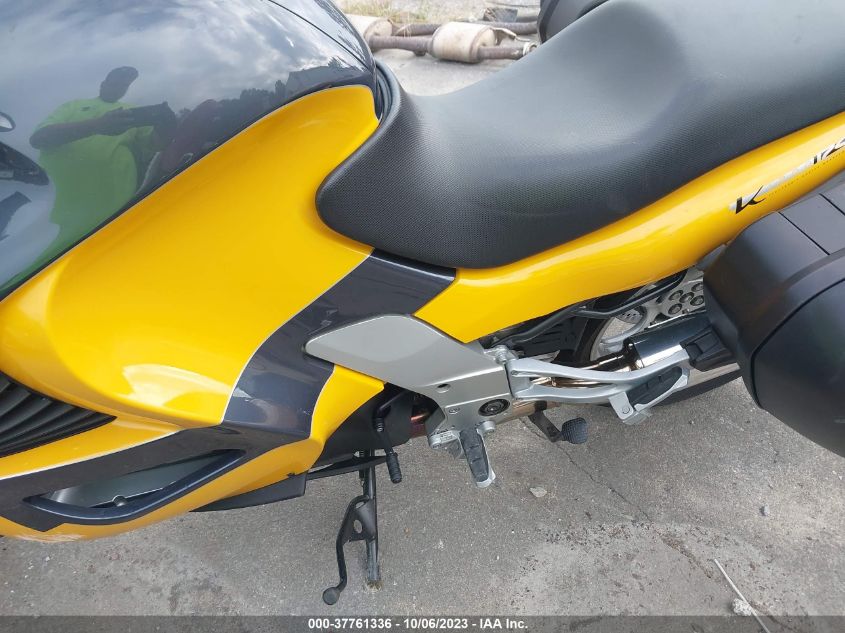 2001 BMW K1200 RS - WB10554A91ZA53438