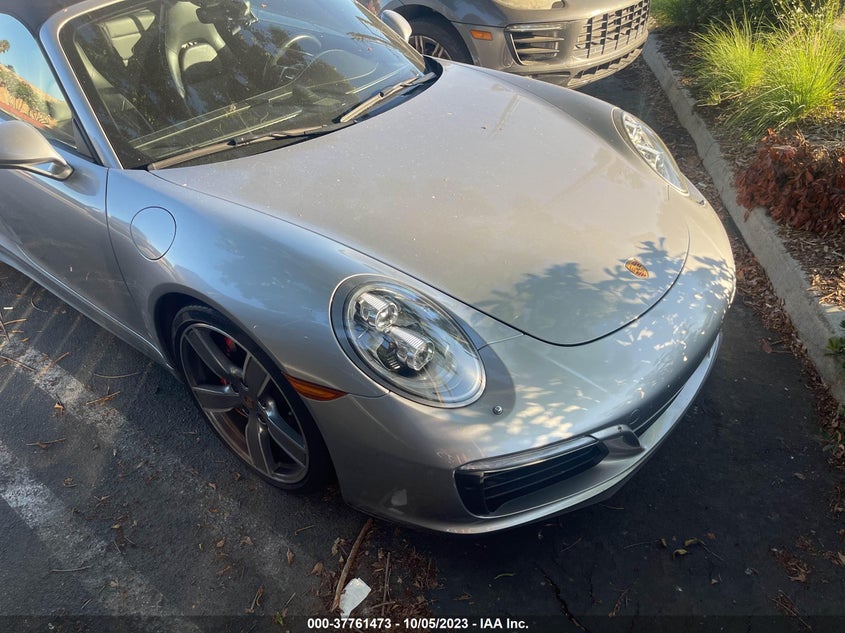 VIN WP0CB2A98HS155380 2017 PORSCHE 911