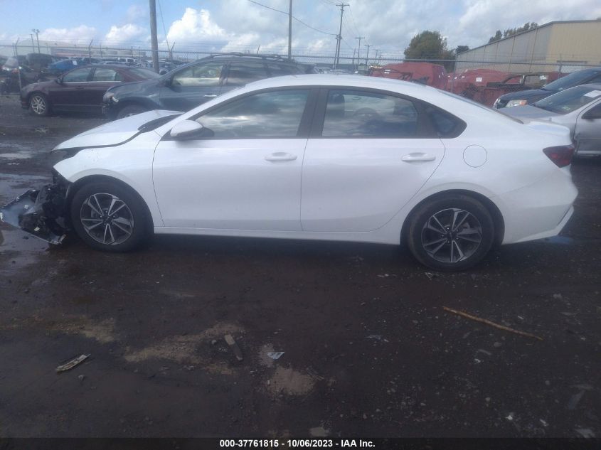 3KPF24AD7PE515852 Kia Forte LXS 15