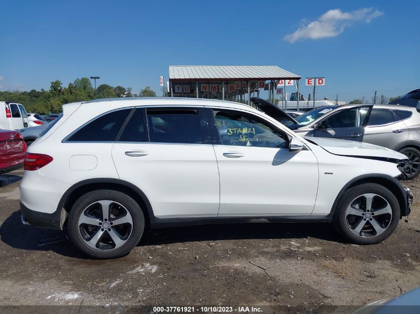 2016 MERCEDES-BENZ GLC 300 - WDC0G4KB7GF053295