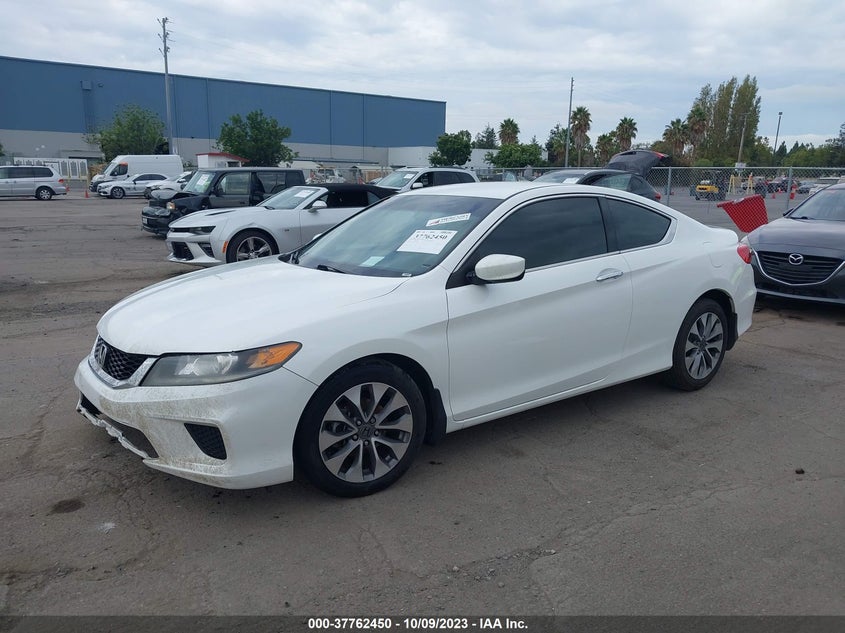 2015 HONDA ACCORD COUPE VIN: 1HGCT1B33FA011998