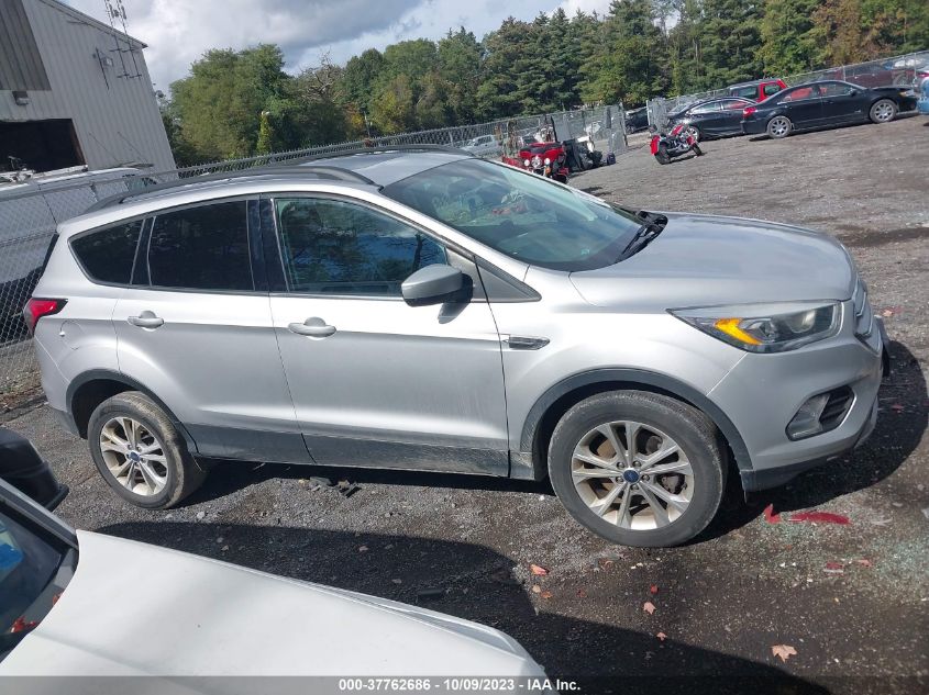 2017 FORD ESCAPE SE - 1FMCU9GD2HUD80666