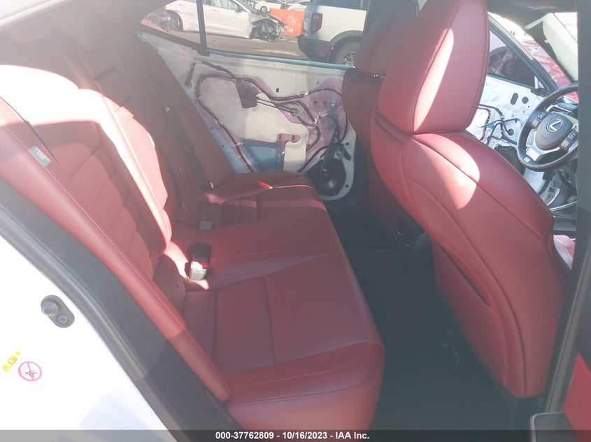 VIN JTHBA1D26K5086460 2019 LEXUS IS IS 300