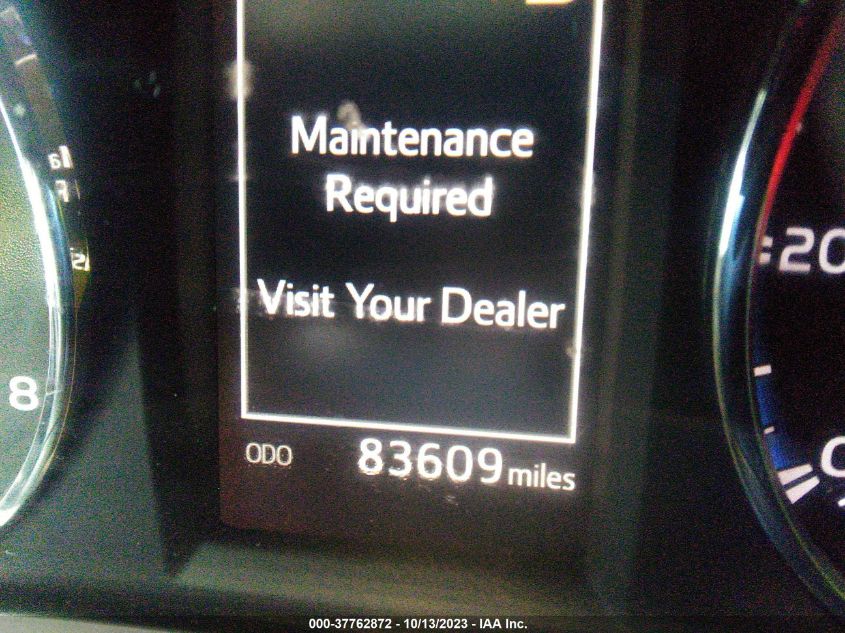 2016 TOYOTA RAV4 XLE - 2T3RFREV9GW435295