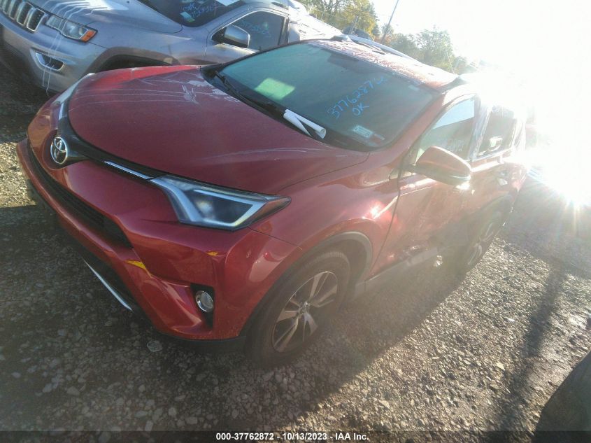 2016 TOYOTA RAV4 XLE - 2T3RFREV9GW435295