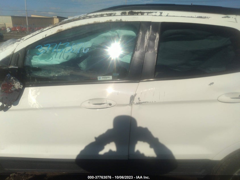 VIN MAJ6S3JL8KC254545 2019 FORD ECOSPORT SES